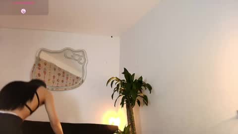 Snapshot of luciana_glow chatting on April 30, 2:51 am luciana_glow online show from April 30, 2:51 am