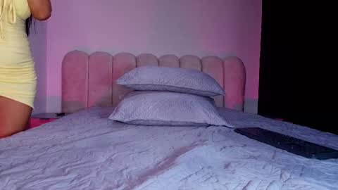 Snapshot of luciana_jam_ chatting on November 15, 3:15 am instagram luciana417 online show from November 15, 3:15 am