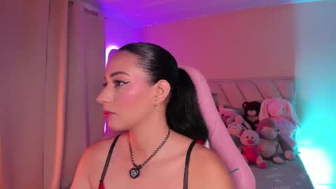 Snapshot of lucianacarter chatting on August 7, 5:53 am online show from August 7, 5:53 am