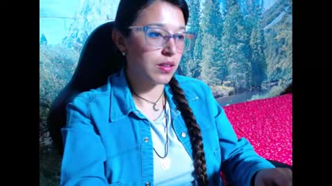 Lucy online show from September 29, 9:30 pm