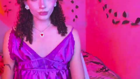 Snapshot of lucianromeo17 chatting on June 3, 6:38 am Lucy or Lucian 3 Come to my social Links3 online show from June 3, 6:38 am