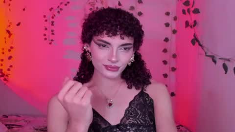 Snapshot of lucianromeo17 chatting on July 12, 3:25 pm Lucy or Lucian 3 Come to my social Links3 online show from July 12, 3:25 pm