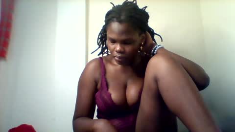 luciaresa online show from July 2, 3:23 am