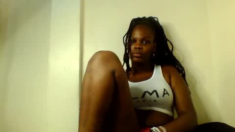 luciaresa online show from July 23, 1:52 am