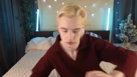 Angelok online show from January 8, 2:19 pm