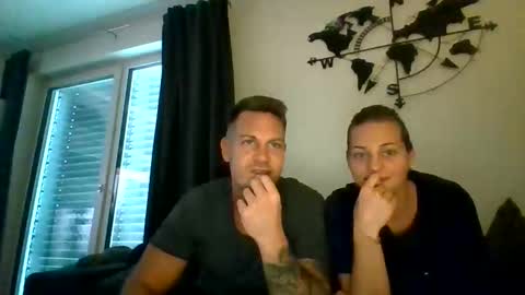 Snapshot of lucidreamclicks chatting on November 1, 12:18 pm lucidreamclicks online show from November 1, 12:18 pm