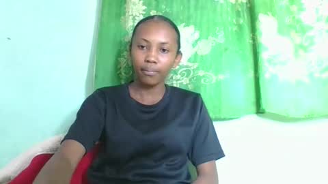 lucie196645 online show from April 18, 9:35 am