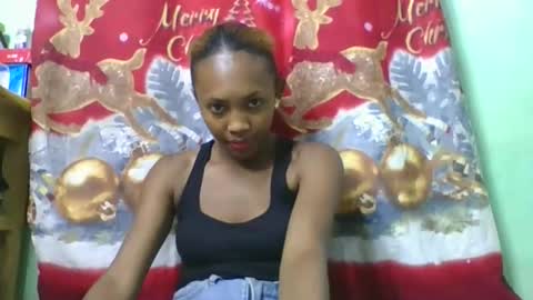 lucie196645 online show from May 15, 9:16 am