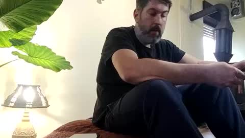 Snapshot of lucifergotharder chatting on November 10, 10:47 am Lucifergotharder online show from November 10, 10:47 am