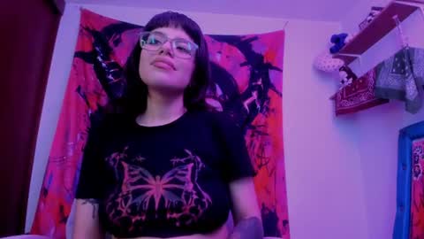 Snapshot of luciferrx666 chatting on July 4, 10:05 pm camila online show from July 4, 10:05 pm