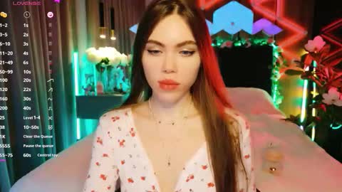 MimiFors online show from September 25, 5:38 pm