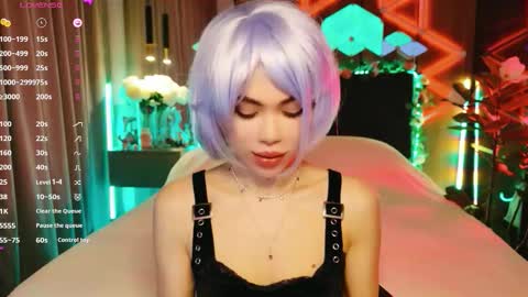 MimiFors online show from October 2, 4:25 pm