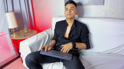 Leo online show from January 20, 2:14 pm