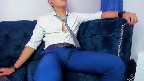 Leo online show from February 14, 5:46 pm