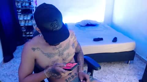 luciifer_hills online show from March 12, 8:20 pm