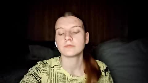 Snapshot of lucileourth chatting on October 28, 9:06 pm Monika online show from October 28, 9:06 pm