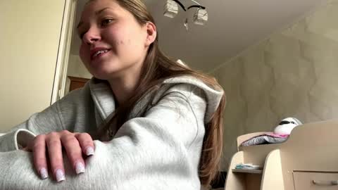 Maya online show from April 23, 6:14 am