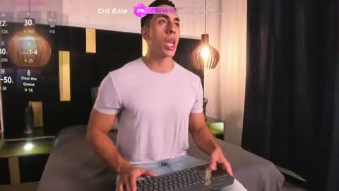 Lucio online show from June 18, 11:58 am