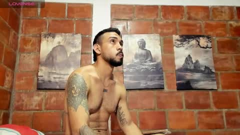 Snapshot of luck_andrew chatting on March 29, 3:45 pm luck_andrew online show from March 29, 3:45 pm