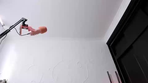 Noor online show from September 8, 9:25 pm