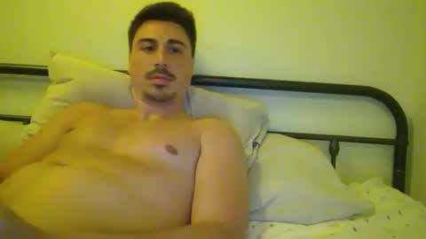 Snapshot of lucky3711 chatting on April 8, 7:52 am lucky3711 online show from April 8, 7:52 am