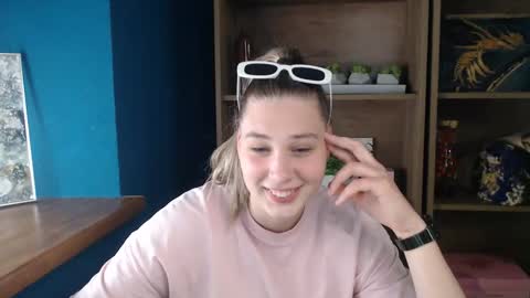 Snapshot of lucky_barbie chatting on May 15, 2:13 pm Grace online show from May 15, 2:13 pm