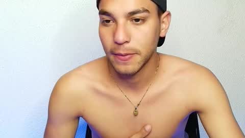 Snapshot of lucky_blessed chatting on January 12, 12:49 am lucky_blessed online show from January 12, 12:49 am