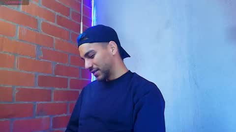 Snapshot of lucky_blessed chatting on November 6, 3:02 pm lucky_blessed online show from November 6, 3:02 pm