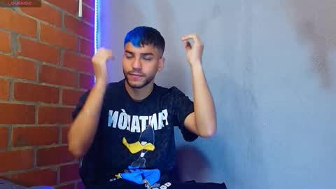 Snapshot of lucky_blessed chatting on November 14, 4:17 pm lucky_blessed online show from November 14, 4:17 pm