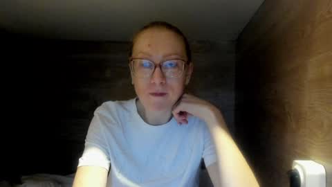 lucky_licky20 online show from January 31, 4:03 am