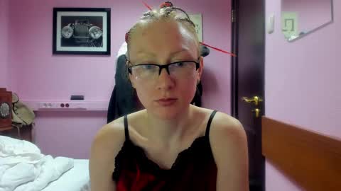 lucky_licky20 online show from February 22, 6:17 am