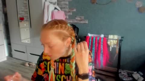 lucky_licky20 online show from October 3, 3:58 am