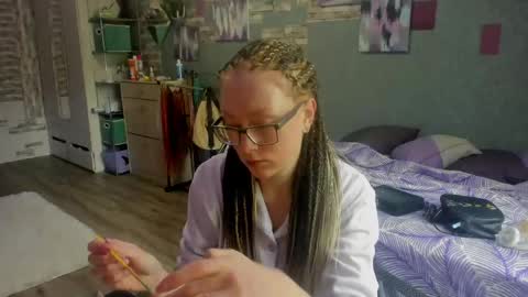 Snapshot of lucky_licky20 chatting on May 30, 2:41 am lucky_licky20 online show from May 30, 2:41 am