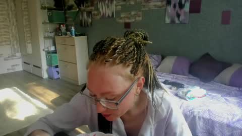 Snapshot of lucky_licky20 chatting on June 8, 12:36 am lucky_licky20 online show from June 8, 12:36 am