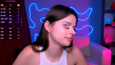 Mila Sweetheart online show from February 23, 8:28 pm