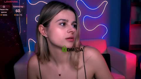 Mila Sweetheart online show from April 27, 8:18 pm