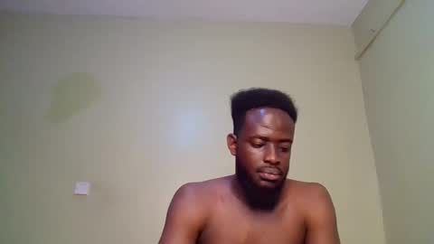 Snapshot of luckycharly chatting on January 31, 2:37 am MASTER  DOM online show from January 31, 2:37 am