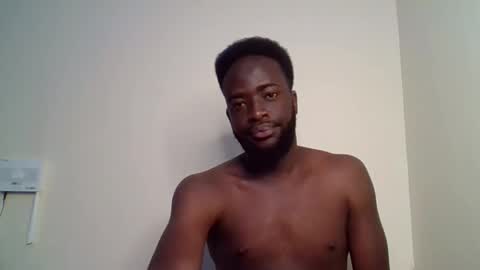 Snapshot of luckycharly chatting on October 5, 4:38 pm MASTER  DOM online show from October 5, 4:38 pm