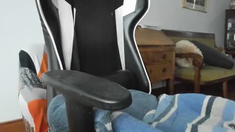 Lucky online show from February 8, 4:43 pm