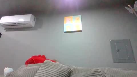 luckygirl96 online show from October 31, 11:39 pm