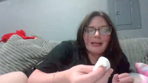 luckygirl96 online show from November 4, 2:10 am