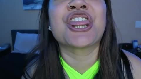 Snapshot of luckylee1992 chatting on September 20, 3:40 am luckylee1992 online show from September 20, 3:40 am