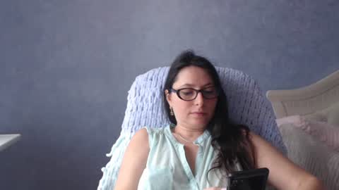 Snapshot of luckylinda23 chatting on June 24, 9:08 am luckylinda23 online show from June 24, 9:08 am
