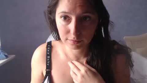 Snapshot of luckylinda23 chatting on July 14, 8:52 am luckylinda23 online show from July 14, 8:52 am