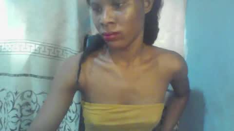 Snapshot of luckymadequeen chatting on September 20, 6:25 am Gloria online show from September 20, 6:25 am