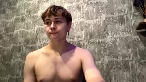 Snapshot of luckymenchik chatting on November 14, 12:09 am Ricky online show from November 14, 12:09 am