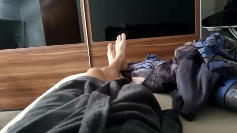 Snapshot of luckyshot91 chatting on February 26, 10:36 am luckyshot91 online show from February 26, 10:36 am