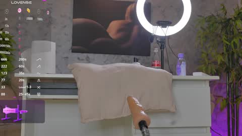 Alice online show from January 26, 2:24 am