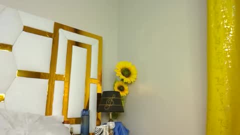 brielle online show from March 7, 8:33 pm