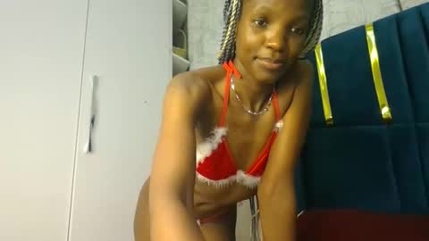 brielle online show from December 13, 7:53 pm